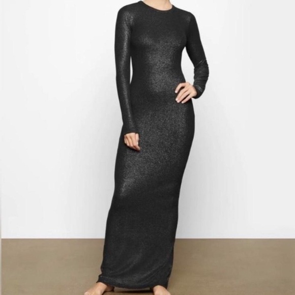 ✅SOLD✅🖤🪩Skims Onxy Shimmer Crew Neck Long Ribbed Long Sleeve Lounge Maxi Dress - Picture 2 of 11